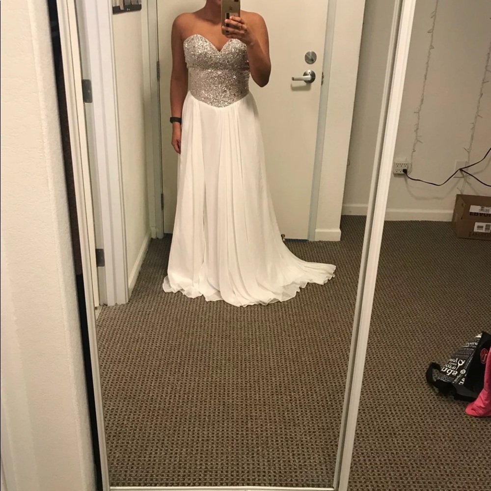 TERANI white crystal dress- size 6/8